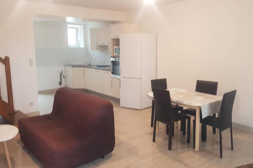 Apartament Maison De Bourg Avec Exterieur. Grez-en-Bouere Zewnętrze zdjęcie